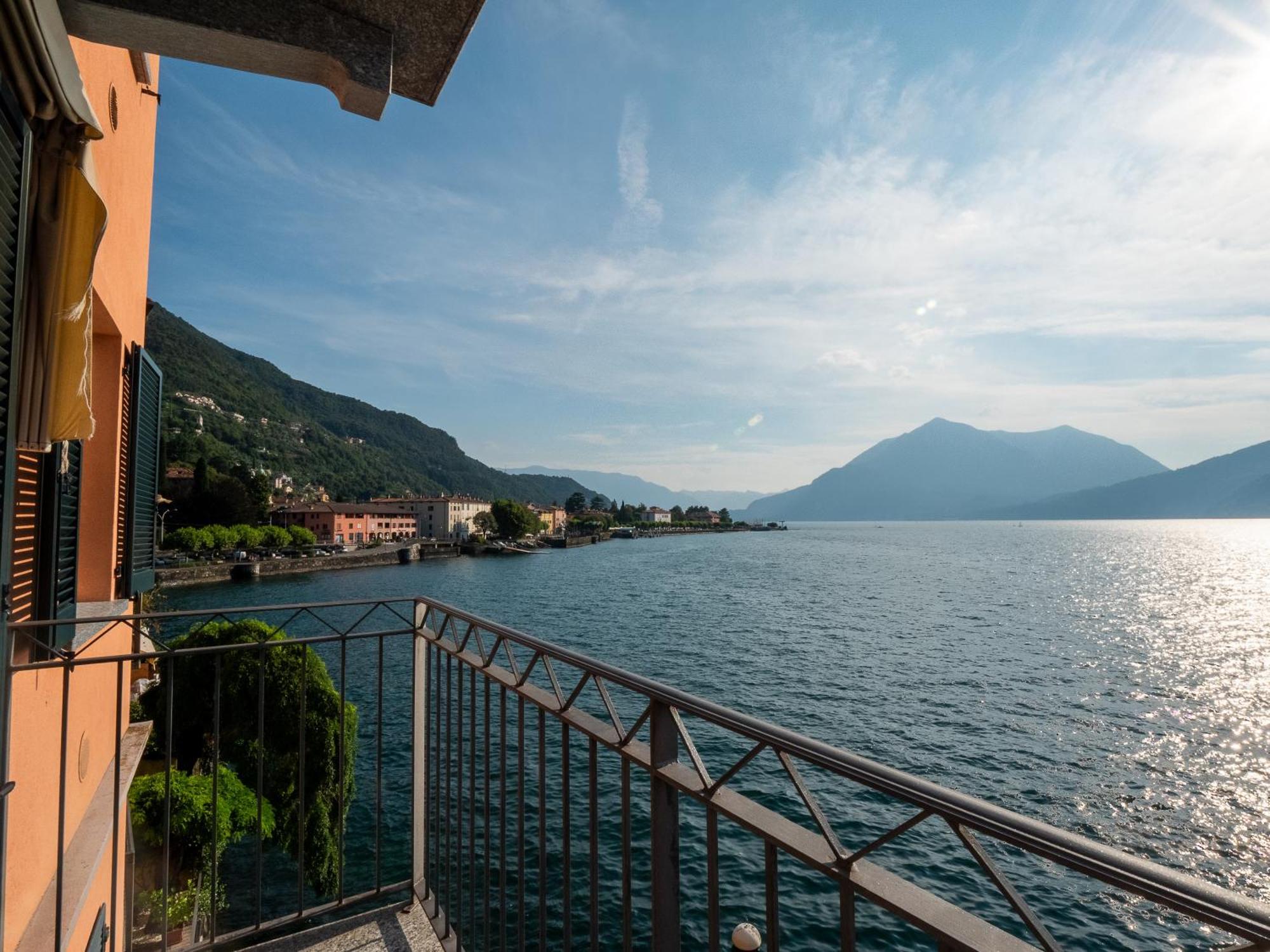 La Finestra Sul Lago เบลลาโน ภายนอก รูปภาพ