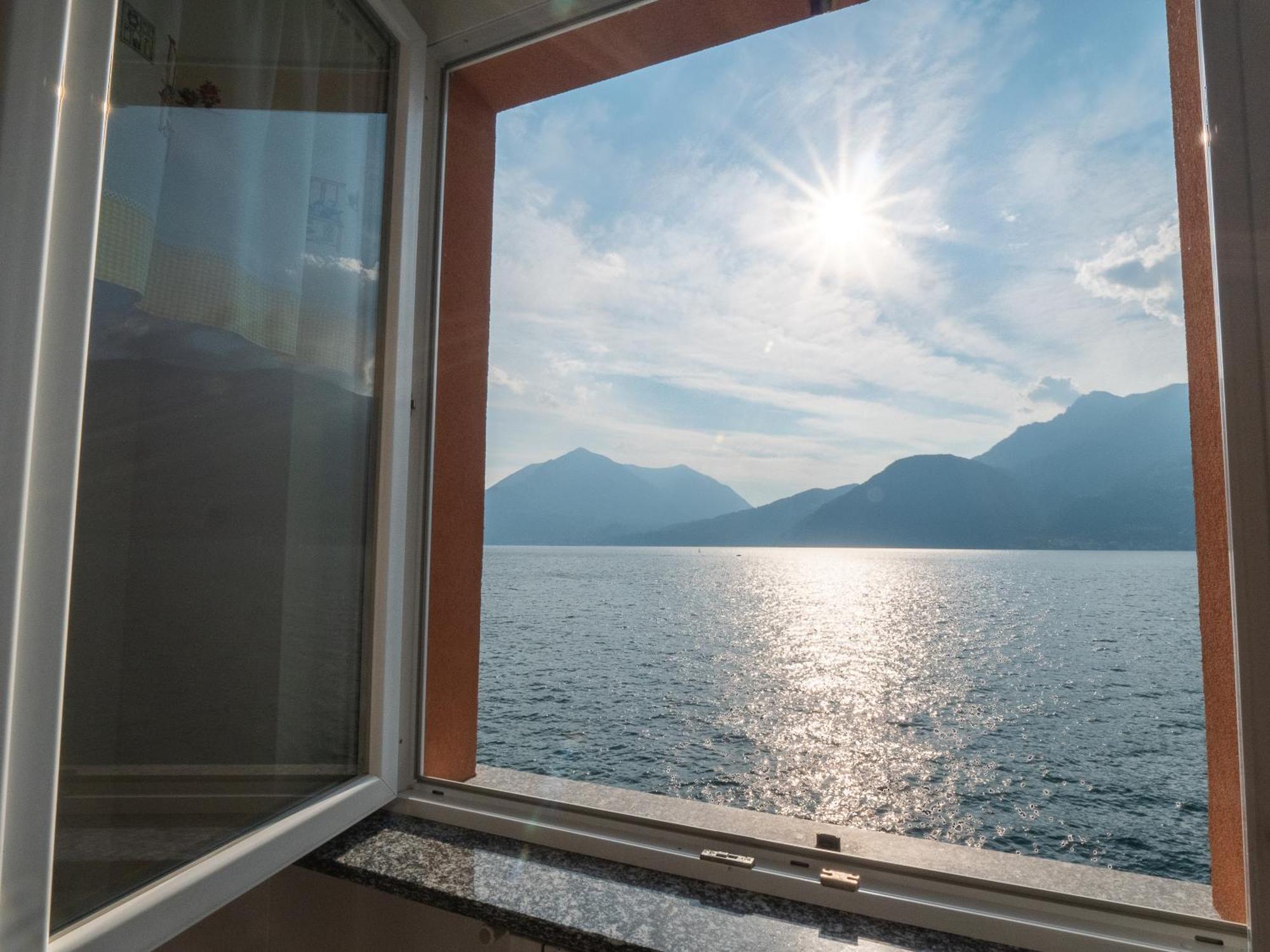La Finestra Sul Lago เบลลาโน ภายนอก รูปภาพ